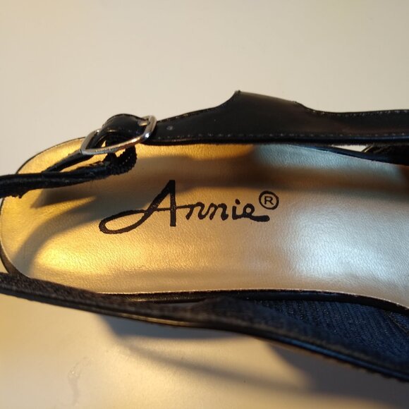 Annie Shoes Diane 8.5M Low Heel Sling Back Closed Toe Black Kid Smooth New - Picture 5 of 7